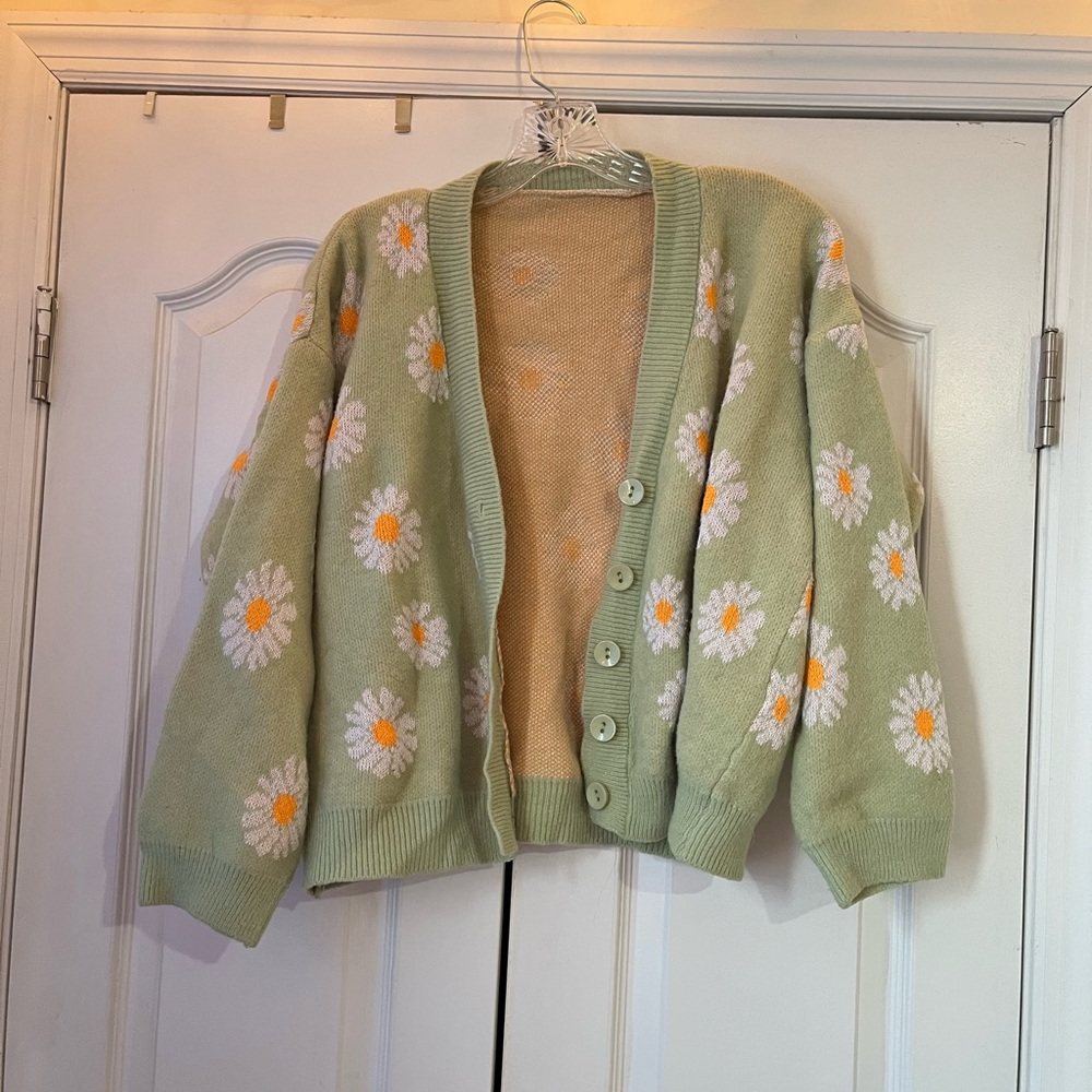 SHEIN Green Floral Cardigan